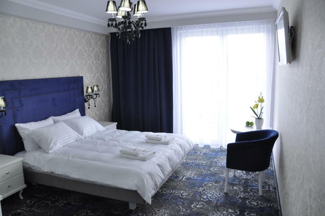Hotel Lord Радом Экстерьер фото